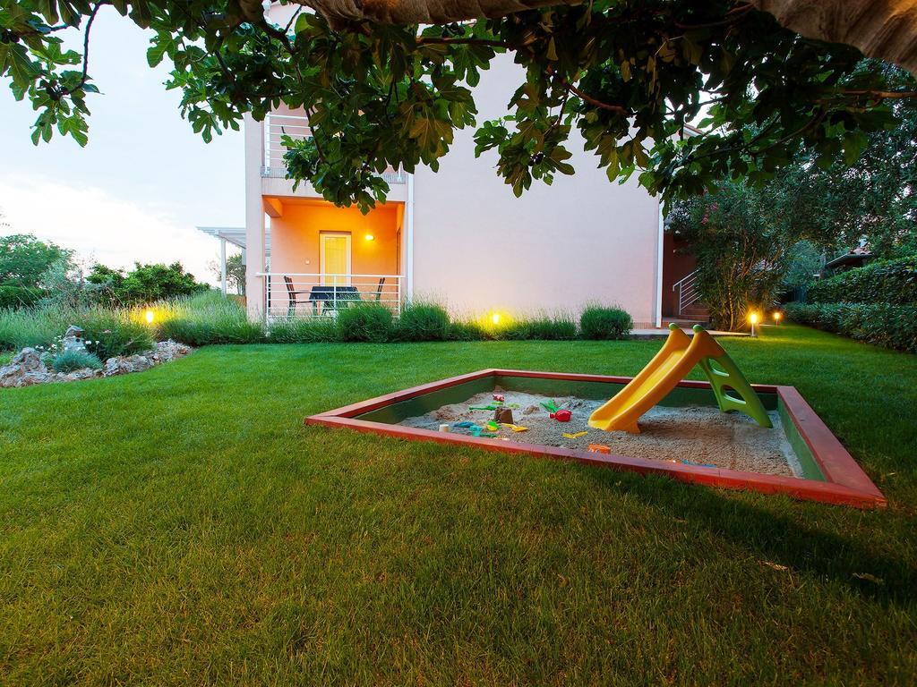 Apartments Villa Brioni I فاجانا المظهر الخارجي الصورة