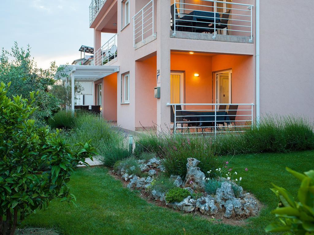 Apartments Villa Brioni I فاجانا المظهر الخارجي الصورة