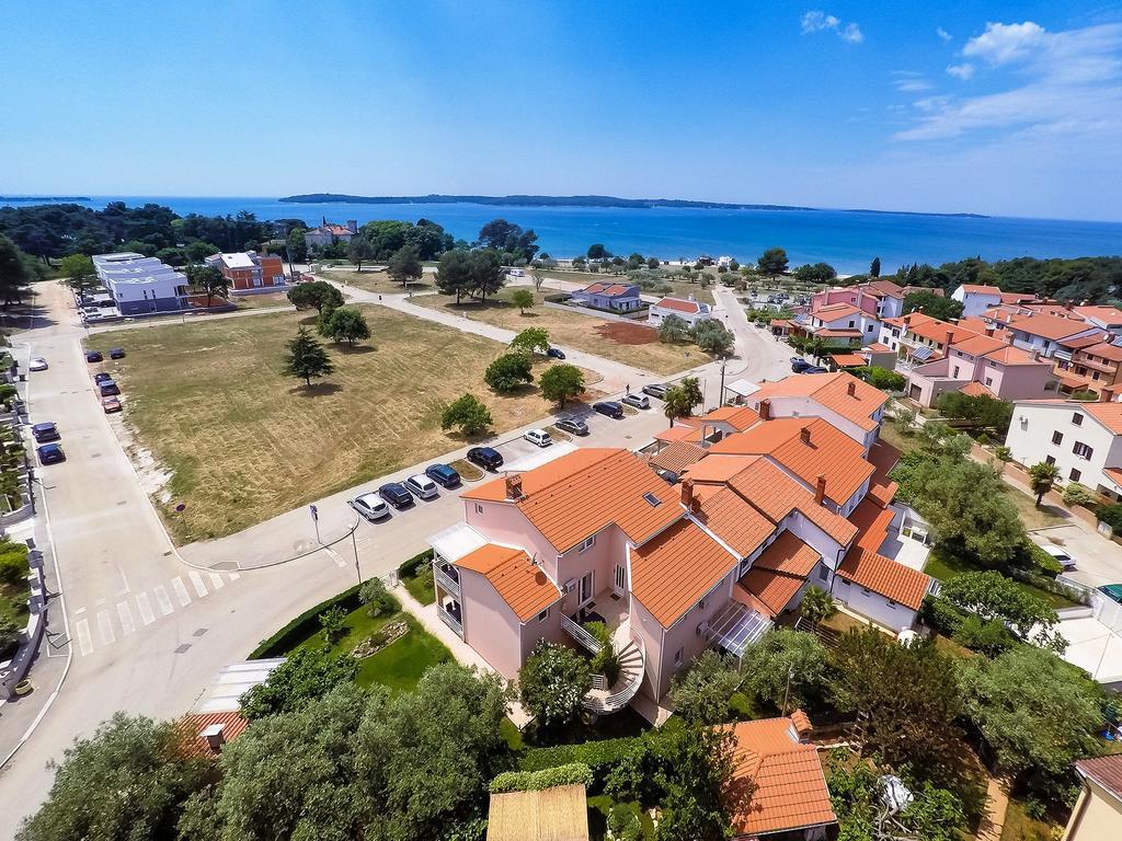 Apartments Villa Brioni I فاجانا المظهر الخارجي الصورة